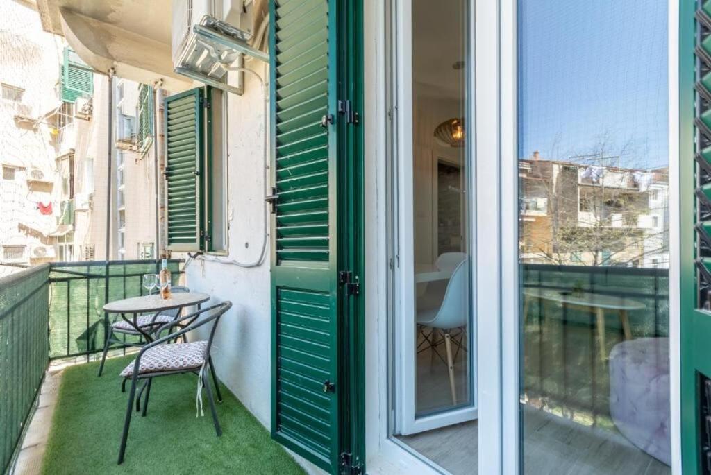 Apartments And Room Poesia Split Exterior foto